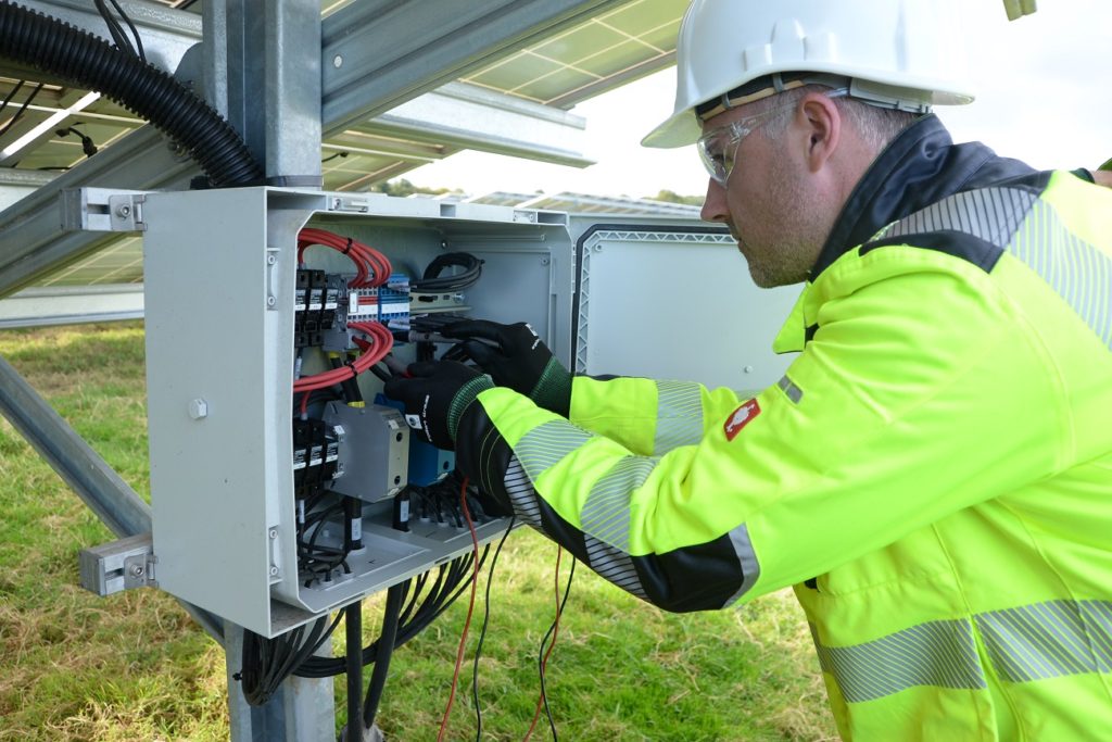 COMMISSIONING SERVICES – AQ Electric